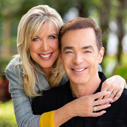 TODD & JULIE MULLINS